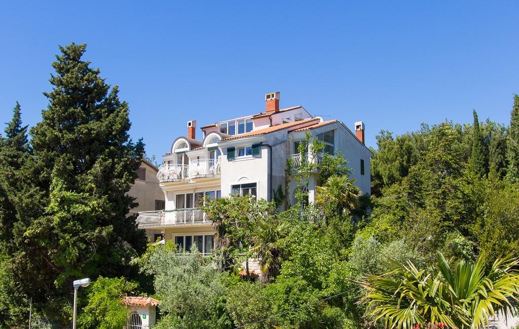 Apartments Pradolando Pula Exterior photo